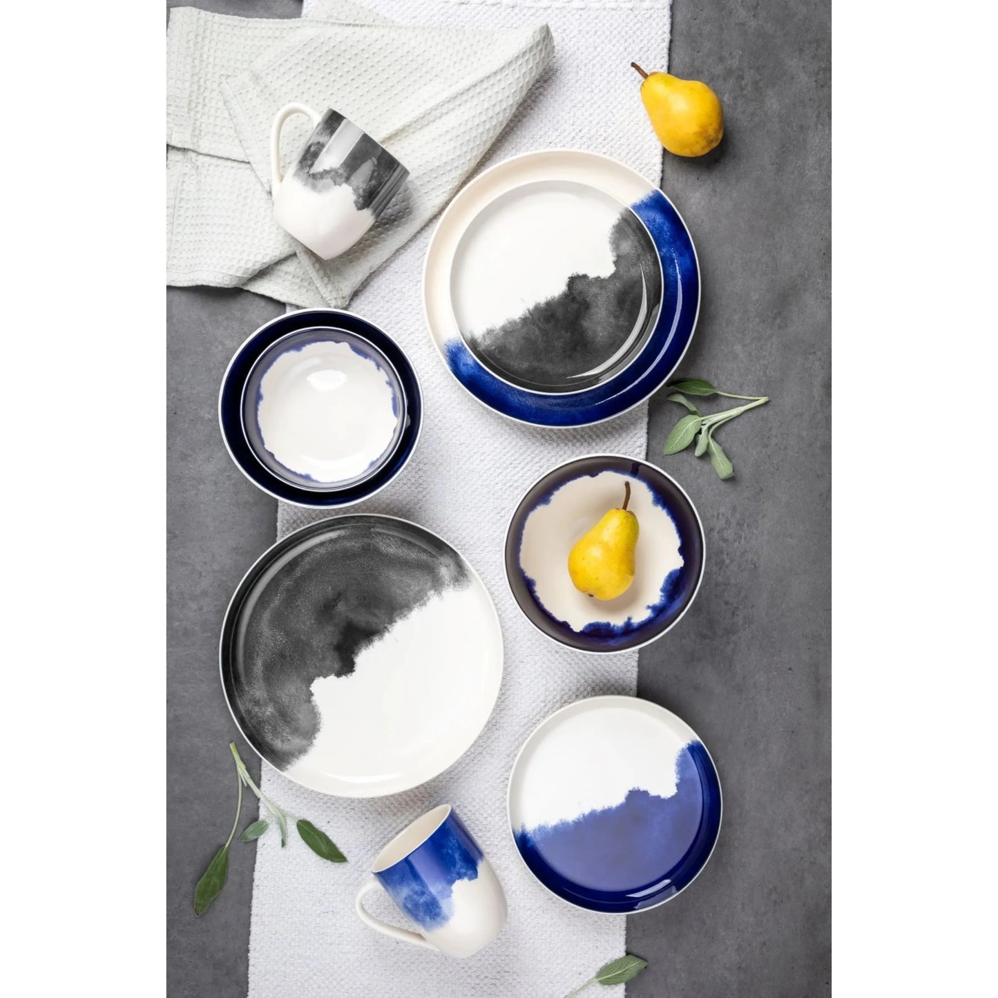 Dinnerware Blue Drip Stoneware, 12 Piece Set